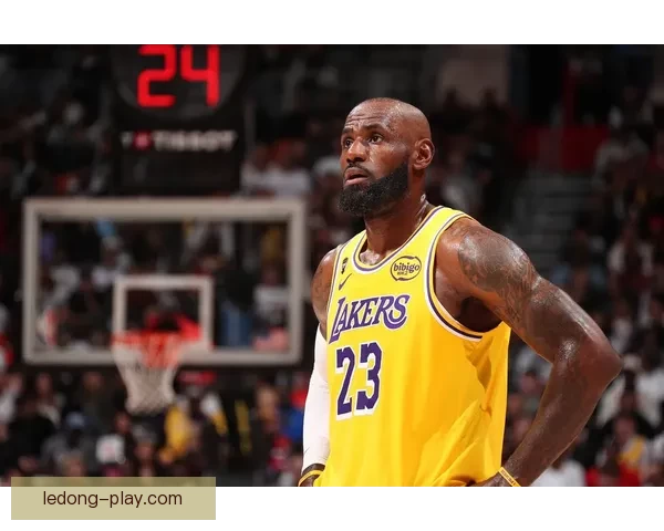 詹姆斯迎来伟大里程碑 1611场比赛追平帕里什并列历史第一